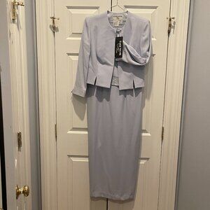Alexander by Daymor gown, Size 10P, lavender